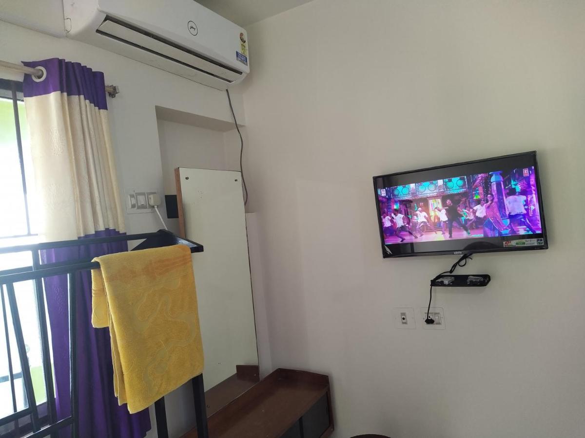 Sara Beach House Puri Exterior photo